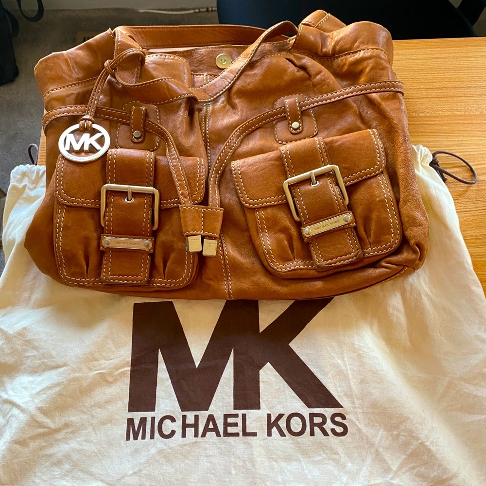 Micheal Kors soft leather satchel